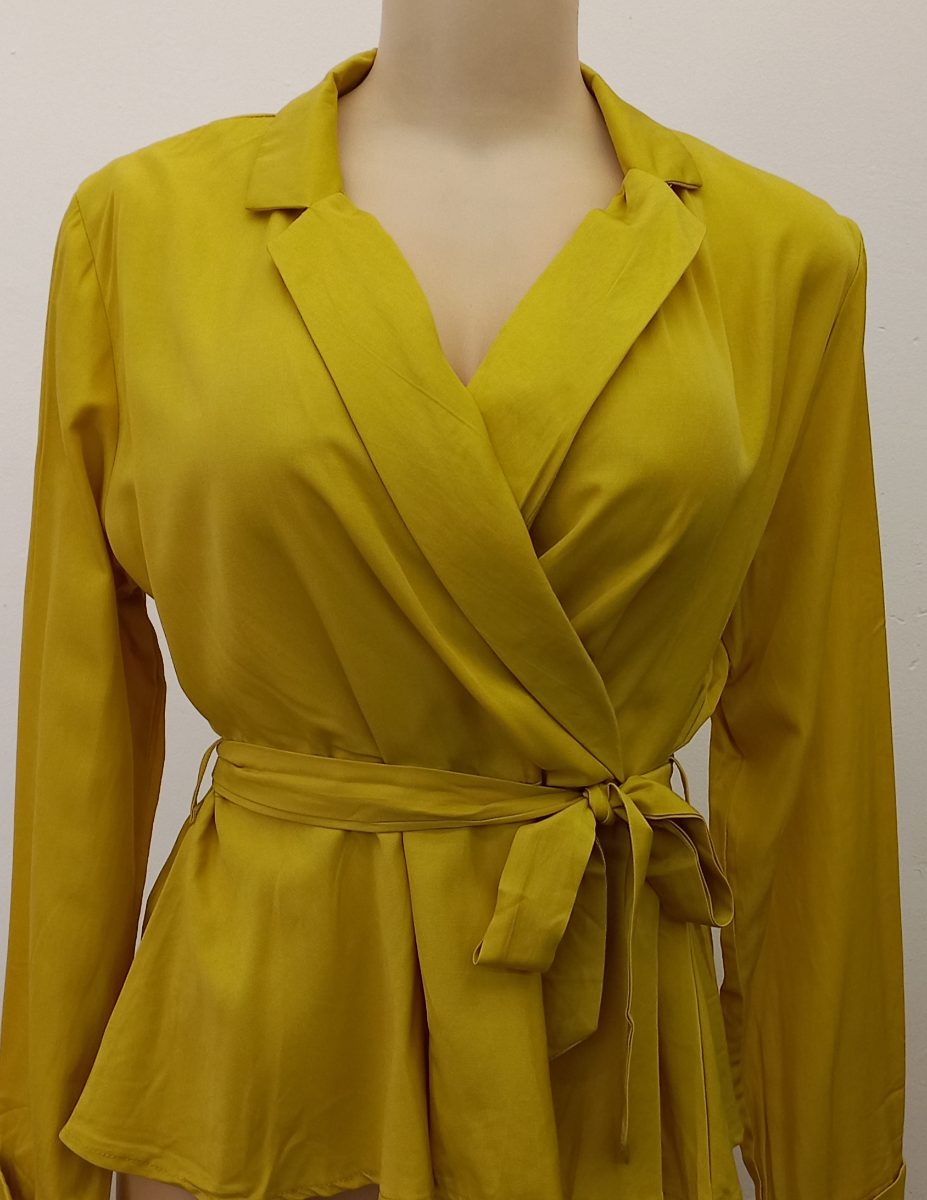 BLUSA