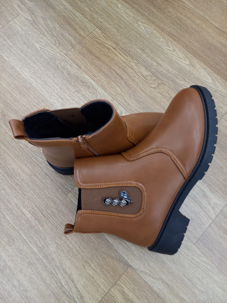 BOTA COLGANTE GEMA #36-24CM  #37-24,5CM  #38- 25CM  #39 25,5CM  #40 -26CM  #41-26,5 C M