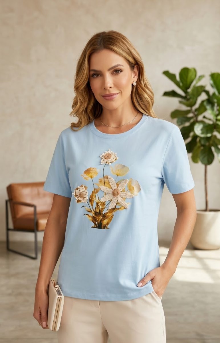REMERA FLOR RELIEVE