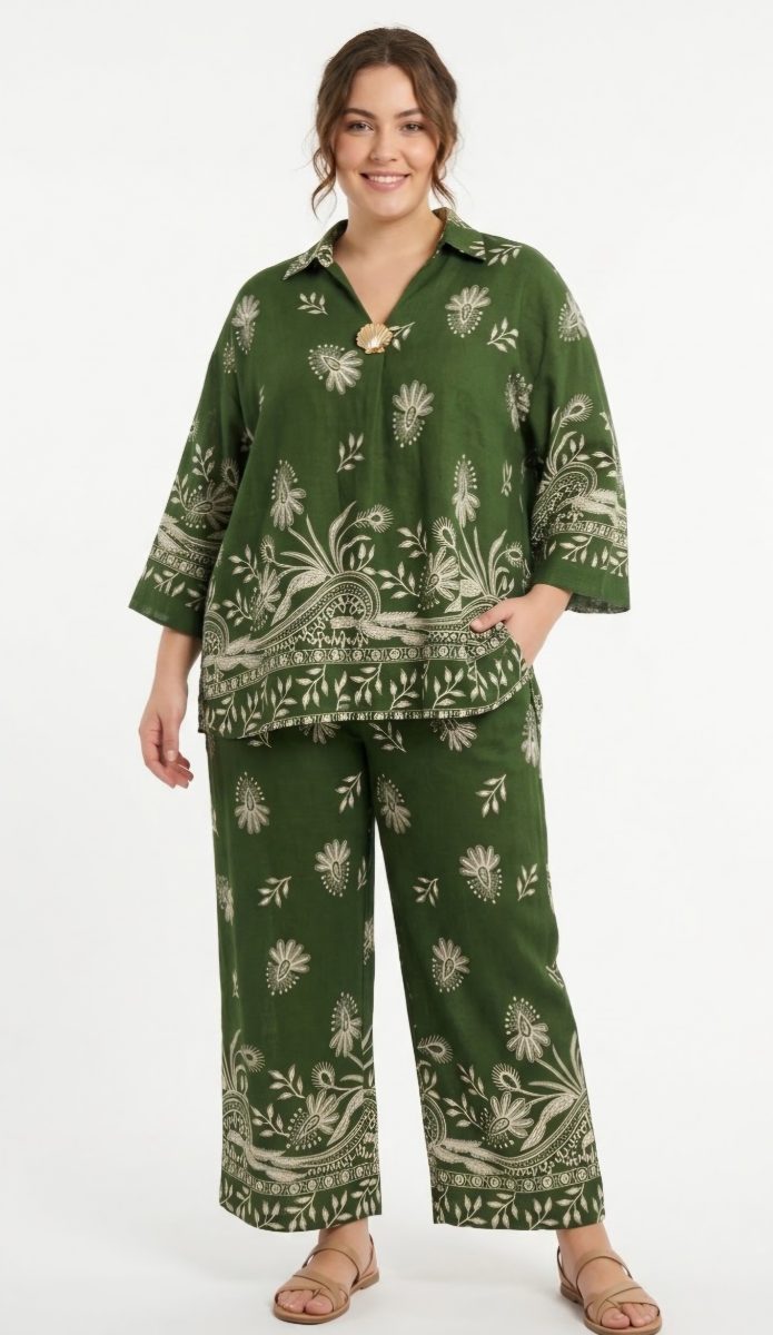 CONJUNTO BLUSA Y PANTALON CON FANTASIA