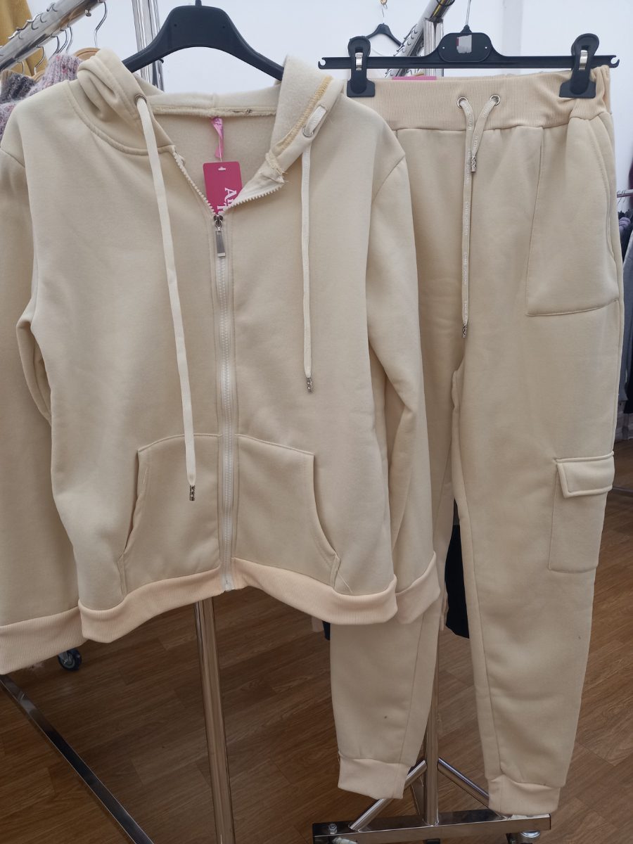 CONJUNTO DEPORTIVO