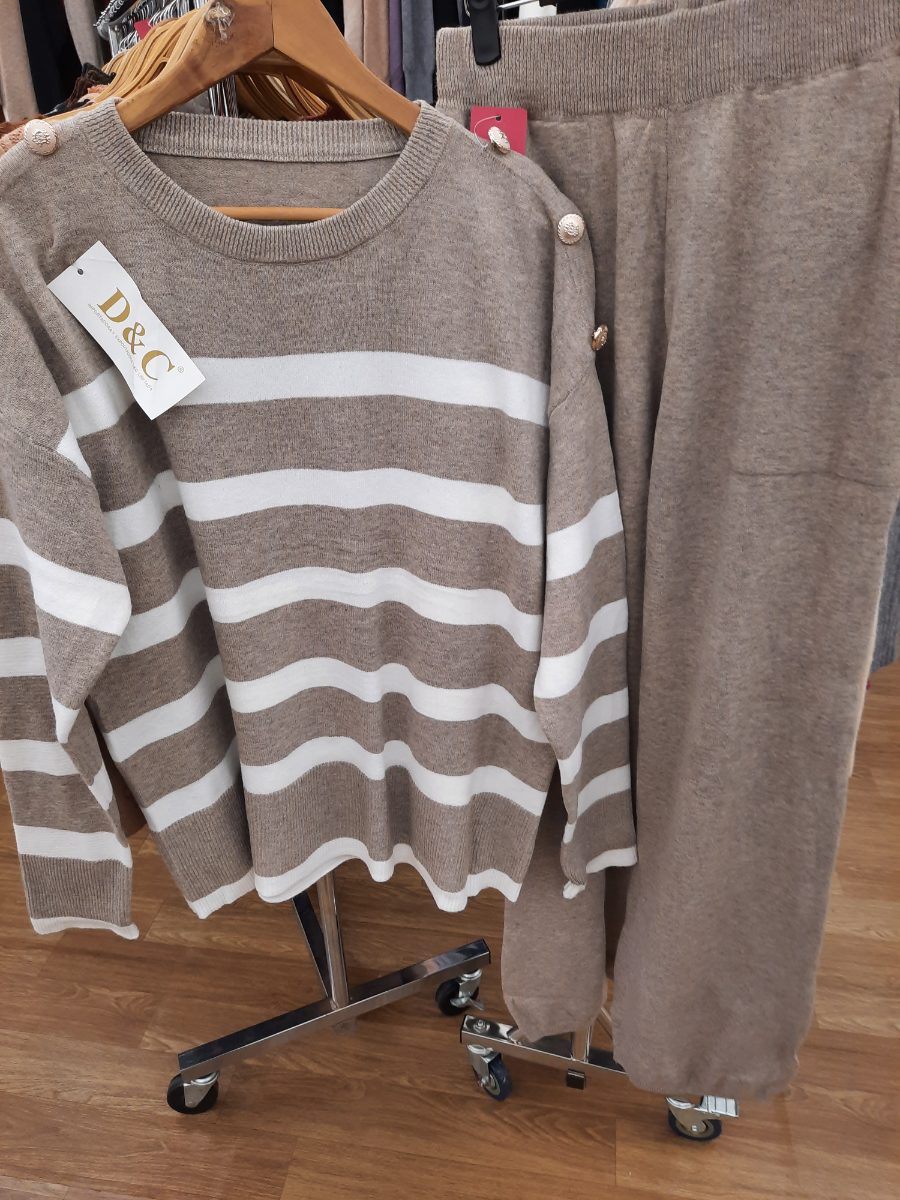 CONJUNTO TEJIDO RAYAS